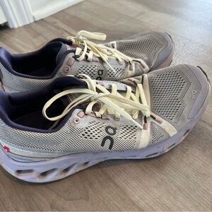 On Running Women's Gray and Purple Athletic Shoes